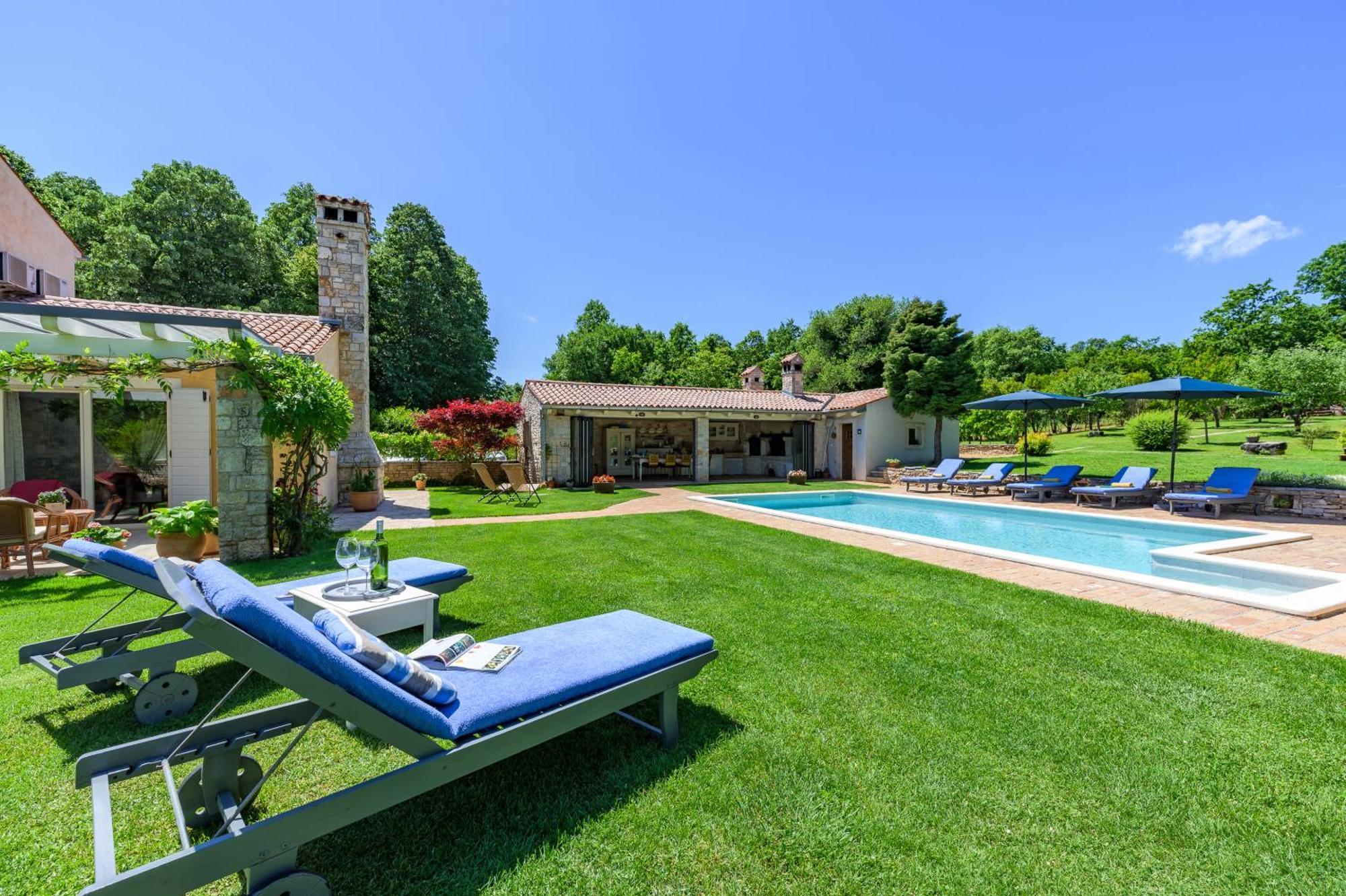 Villa Lipa Krnica Exterior foto