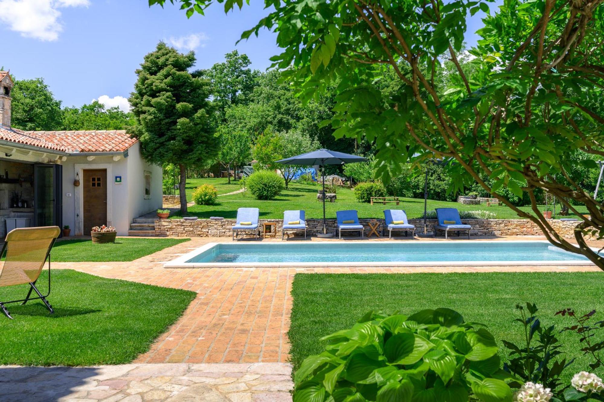 Villa Lipa Krnica Exterior foto