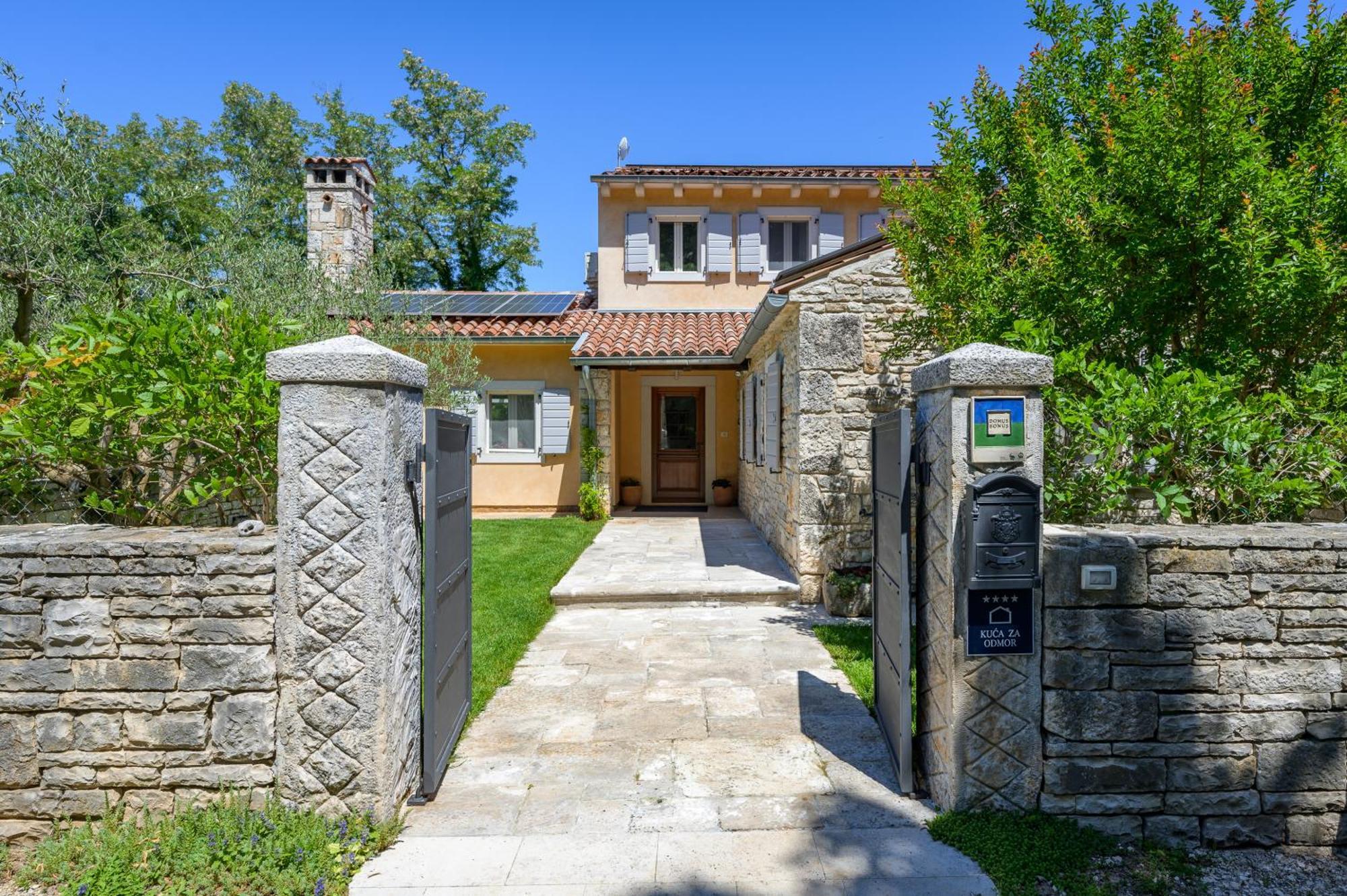 Villa Lipa Krnica Exterior foto